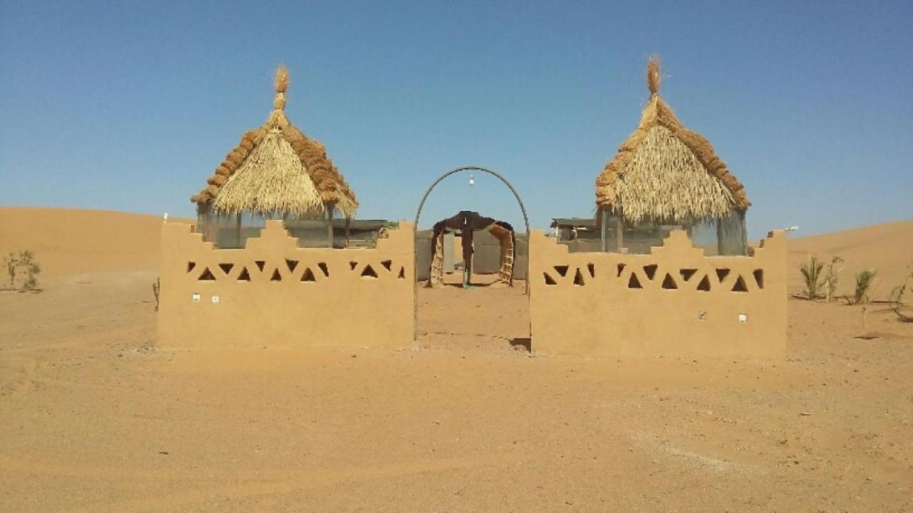 Restcamp Ergchebbi Hotel Merzouga Exterior photo